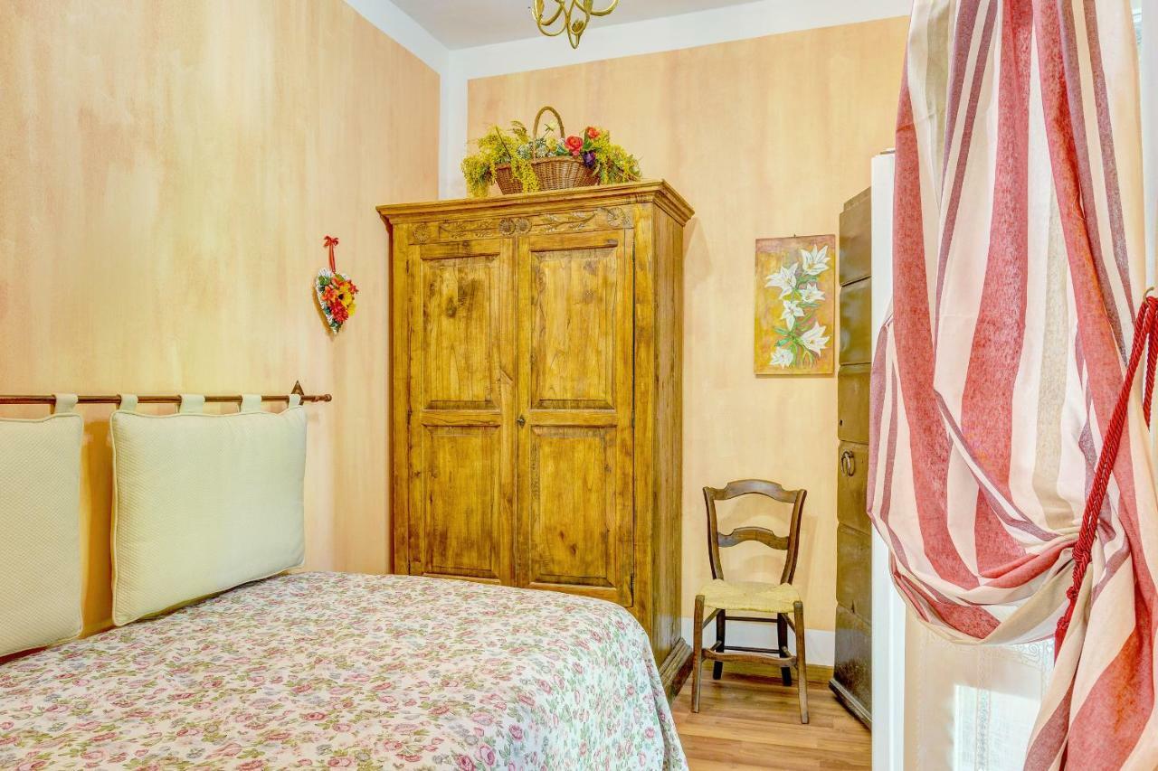 Appartamento Le Stanze di Ebe Lucignano Esterno foto