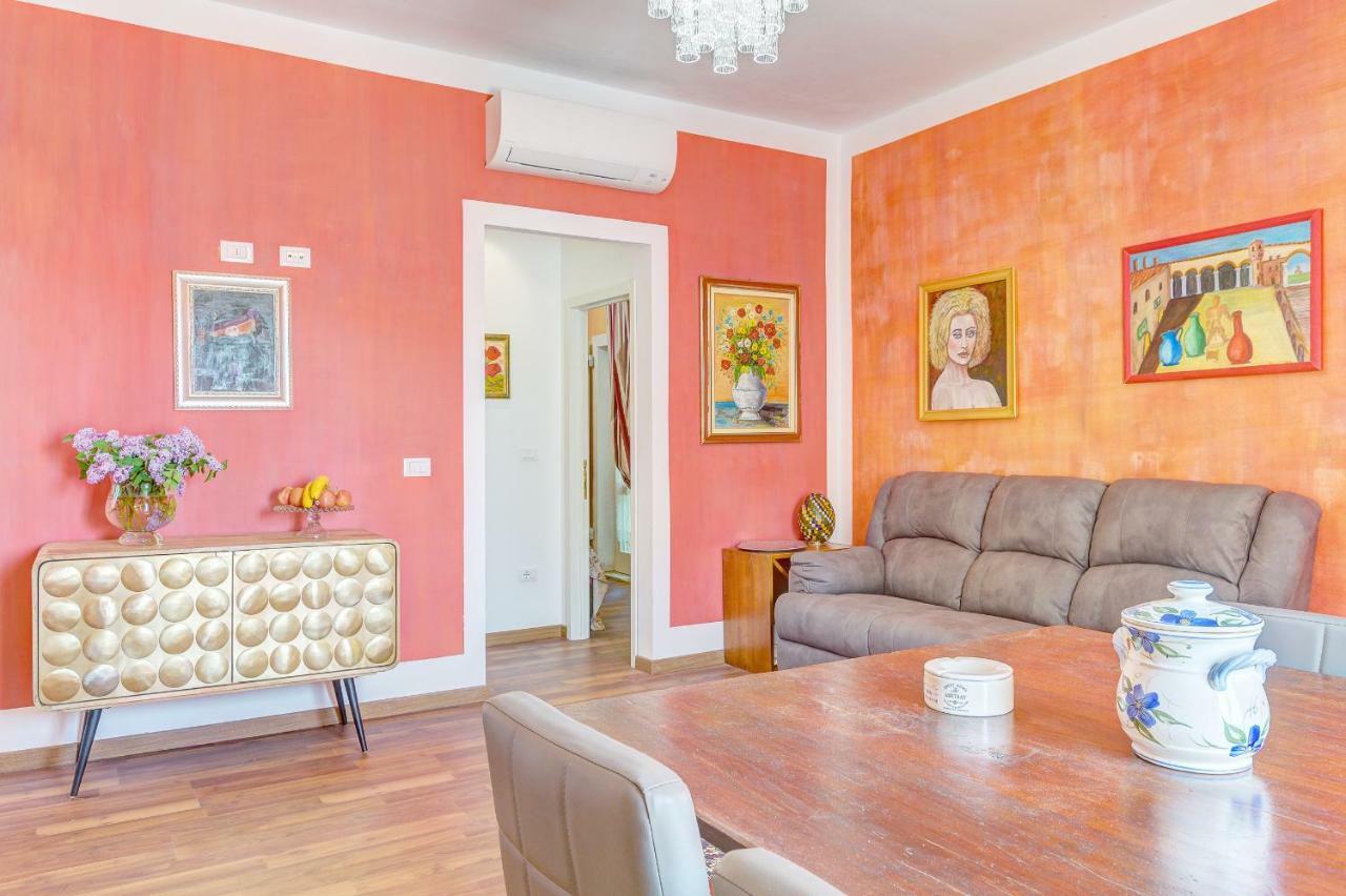 Appartamento Le Stanze di Ebe Lucignano Esterno foto